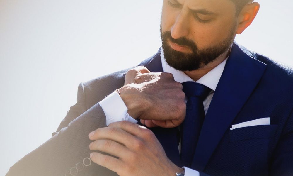 wedding photography - groom photo in crete